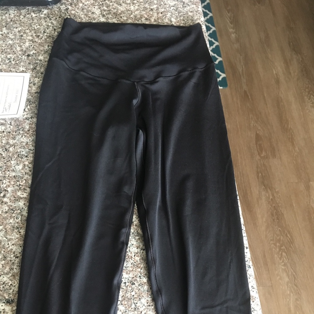 Aerie leggings size medium.